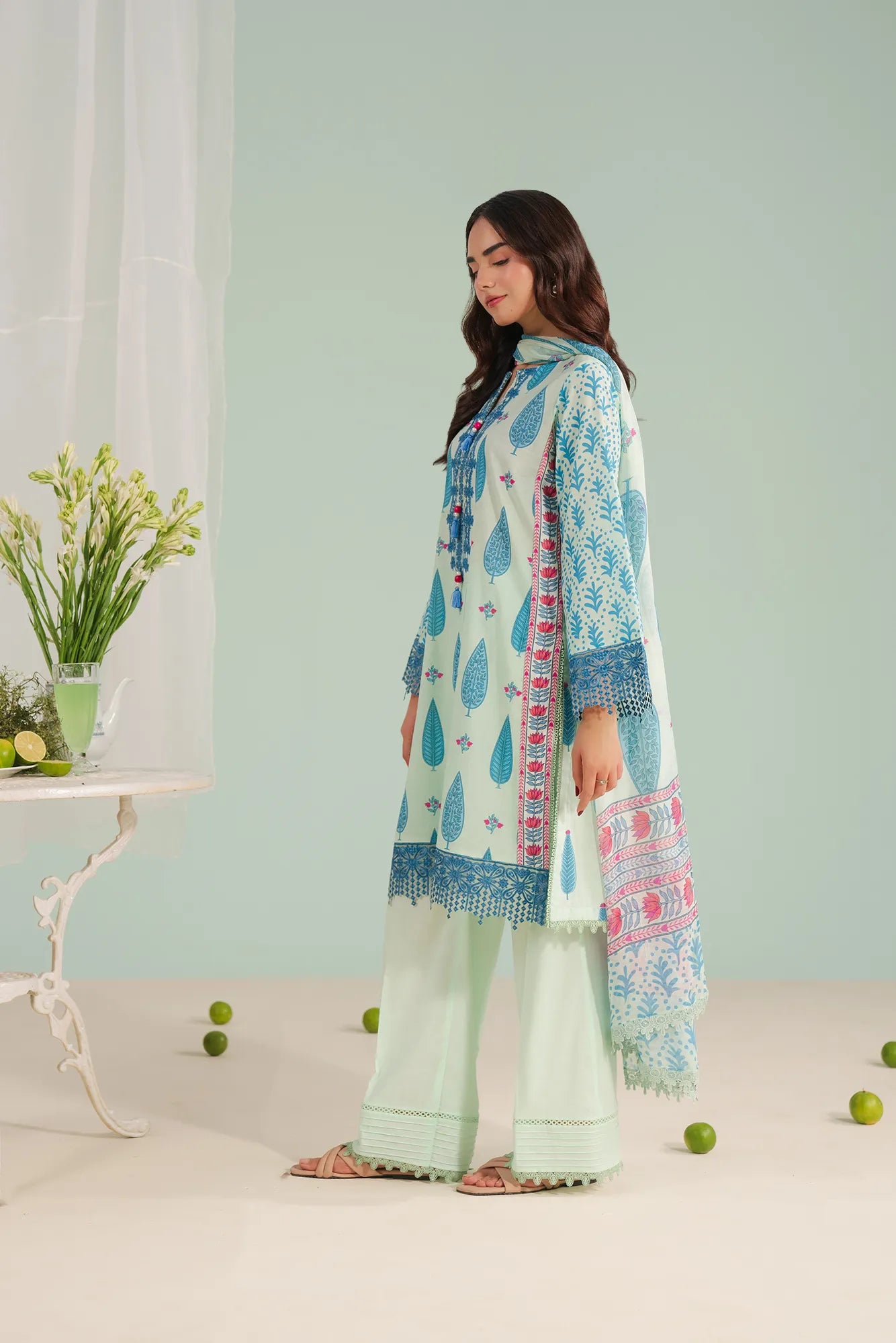 BEYOND EAST EMBROIDERED LAWN SUIT 3PC WUE351510 - Image 5
